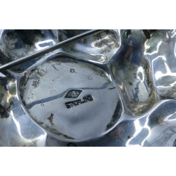 Big Bold Signed Judith Jack Sterling Silver Marcasite Faux Pearl Flower Brooch - Picture 10 of 12